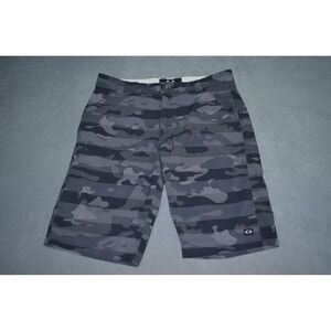 Oakley Gray Camo Hybrid Shorts Men's Size 34